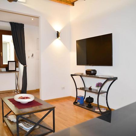 Fidia Palace Marco Aurelio'S Apartment Colosseo โรม ภายนอก รูปภาพ